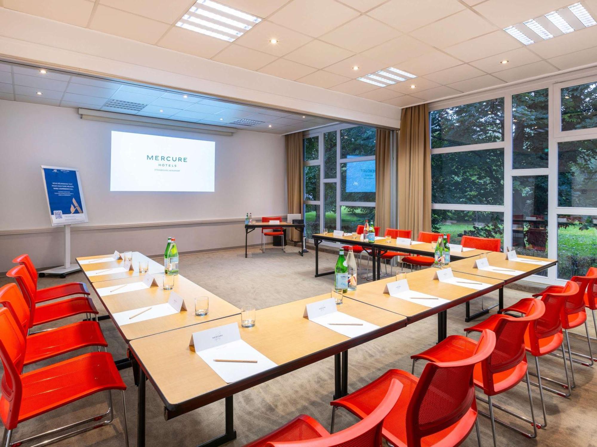 Mercure Strasbourg Aeroport Όστβαλντ Εξωτερικό φωτογραφία